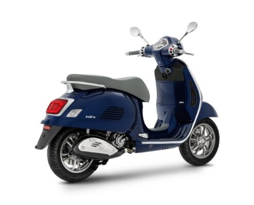 Vespa_GTS_310_Classic_Blu_3-4_post_dx