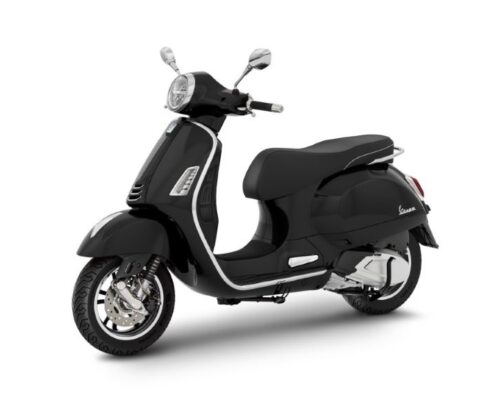 Vespa_GTS_310_Super_Nero_front_sx