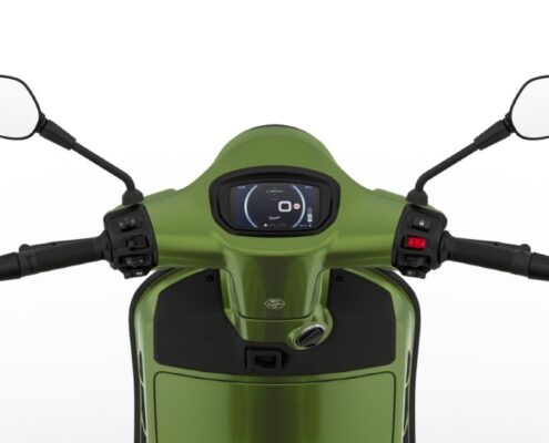 Vespa_GTS_310_Super_Sport_Verde_Postoguida
